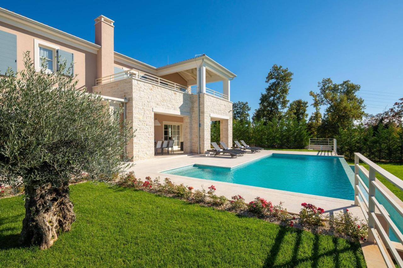 Villa Divine By Ilc Brtonigla Esterno foto